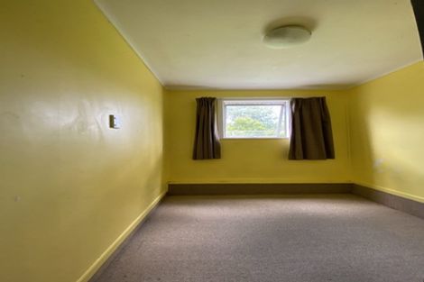 Photo of property in 14 Rotoiti Avenue, Pakuranga Heights, Auckland, 2010