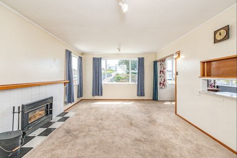 Photo of property in 36 Kowhai Street, Castlecliff, Whanganui, 4501