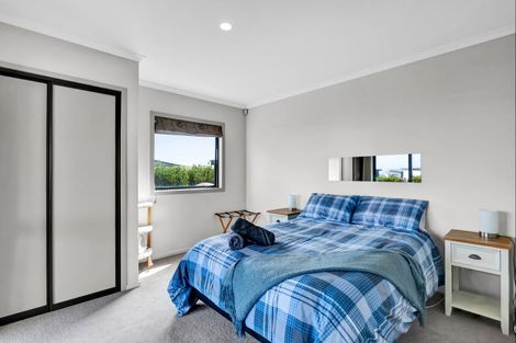 Photo of property in 10 Rosemount Road, Waverley, 4591