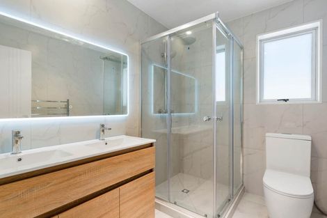 Photo of property in 9 Noia Way, Karaka, Papakura, 2113