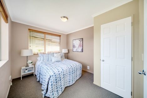 Photo of property in 1/39 Marriott Road, Pakuranga, Auckland, 2010