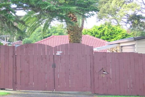 Photo of property in 70 View Road, Henderson, Auckland, 0612