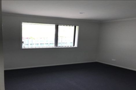 Photo of property in 129 Tidal Road, Mangere, Auckland, 2022
