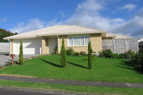 Photo of property in 19 Steeple Rise, Pakuranga, Auckland, 2010