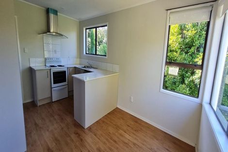 Photo of property in 11 Topliss Drive, Northcross, Auckland, 0632