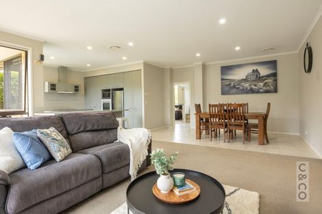 Photo of property in 2 Orchard Lane, Huapai, Kumeu, 0810