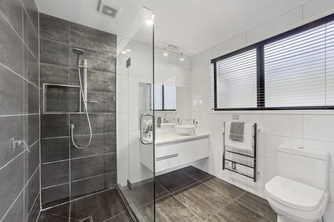 Photo of property in 1/16 Oleander, Farm Cove, Auckland, 2012