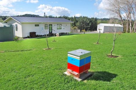 Photo of property in 56 Wattle Lane, Kaiwaka, 0573