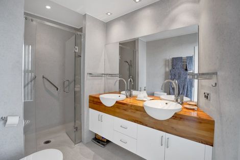 Photo of property in 370b Devon Street West, Lynmouth, New Plymouth, 4310