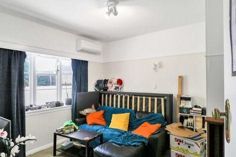 Photo of property in 1/28 Clifton Terrace, Kelburn, Wellington, 6012
