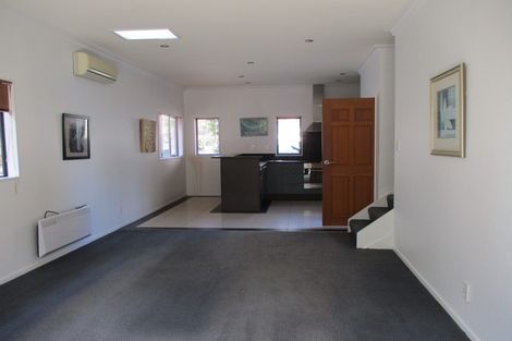 Photo of property in 404a East Tamaki Road, East Tamaki, Auckland, 2013