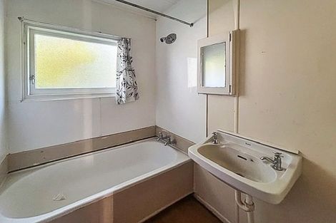 Photo of property in 121/123 Elizabeth Drive, Tokoroa, 3420