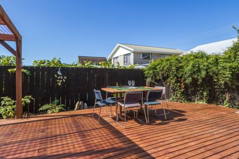 Photo of property in 2 Waimea West Road, Brightwater, 7022