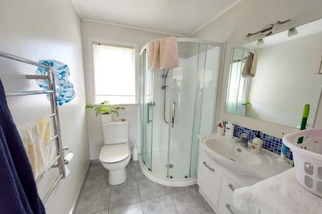 Photo of property in 1/43 Stanley Avenue, Milford, Auckland, 0620