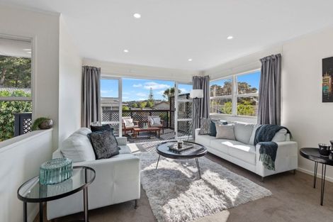 Photo of property in 77 David Avenue, Hillpark, Auckland, 2102