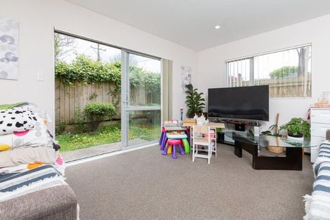 Photo of property in 34a Arawa Street, New Lynn, Auckland, 0600