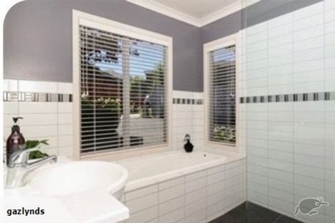 Photo of property in 62d Rototuna Road, Rototuna, Hamilton, 3210