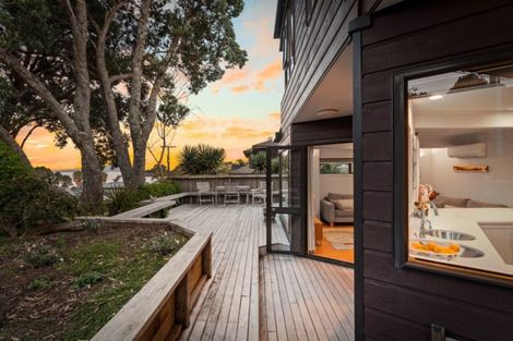 Photo of property in 7a View Road, Campbells Bay, Auckland, 0630