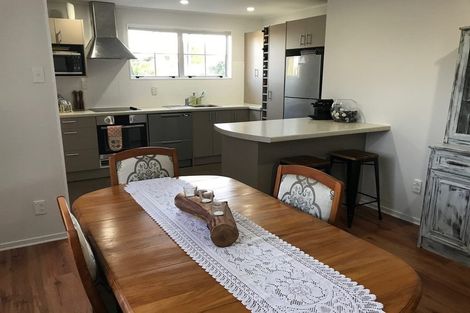Photo of property in 6 Kokich Crescent, Onerahi, Whangarei, 0110