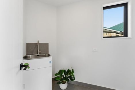Photo of property in 33a Neill Street, Hornby, Christchurch, 8042