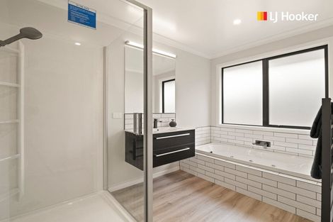 Photo of property in 60 Heathfield Drive, Mosgiel, 9024