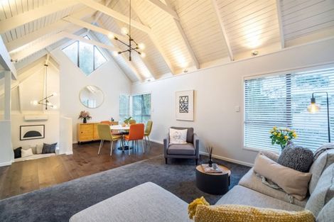 Photo of property in 27 Le Roy Terrace, Birkenhead, Auckland, 0626