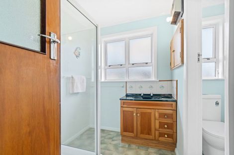 Photo of property in 9 Chester Street, Levin, 5510