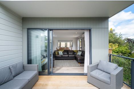 Photo of property in 10 Awarua Crescent, Havelock North, 4130