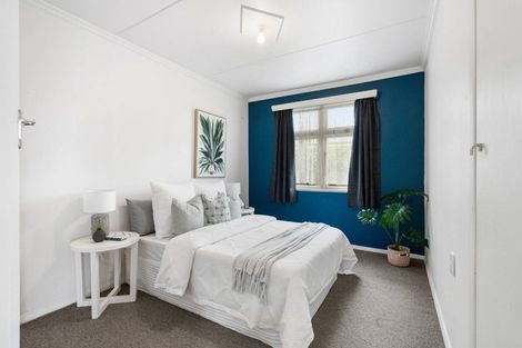 Photo of property in 12 Bowen Street, Levin, 5510