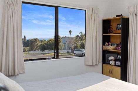 Photo of property in 18 Whenuariri Place, Maketu, Te Puke, 3189