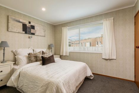 Photo of property in 1/203 Mount Albert Road, Wesley, Auckland, 1025