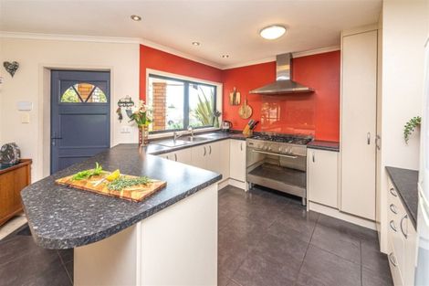 Photo of property in 415 Makirikiri Road, Marton, 4789