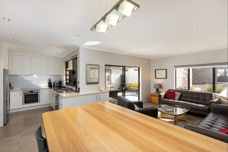 Photo of property in 442 Riddell Road, Glendowie, Auckland, 1071