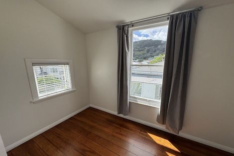 Photo of property in 77 Brougham Street, Mount Victoria, Wellington, 6011