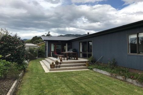 Photo of property in 9 Sunbelt Crescent, Takaka, 7110