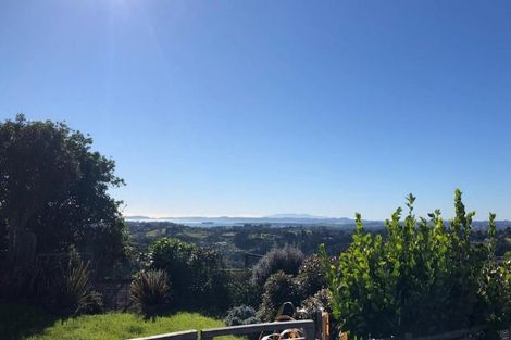 Photo of property in 22 Caldwells Road, East Tamaki Heights, Auckland, 2016