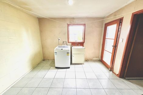 Photo of property in 2/96 Tui Road, Papatoetoe, Auckland, 2025