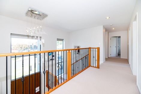 Photo of property in 38a Mark Edward Drive, Half Moon Bay, Auckland, 2012