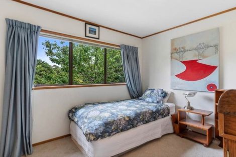 Photo of property in 4 Dianthus Place, Browns Bay, Auckland, 0630