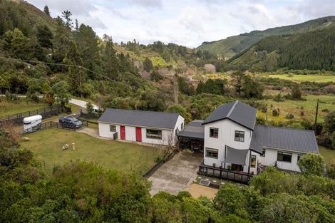 Photo of property in 1258 Akatarawa Road, Akatarawa, Upper Hutt, 5372