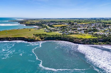 Photo of property in 5 Dorset Street, Opunake, 4616