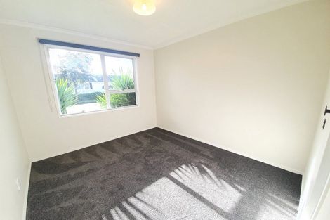 Photo of property in 24 Motuoapa Place, Kelvin Grove, Palmerston North, 4414