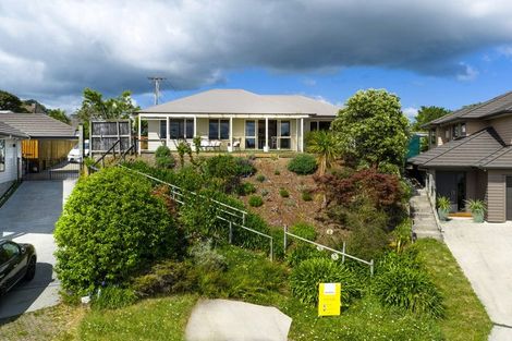 Photo of property in 12 Mahana Place, Raglan, 3225