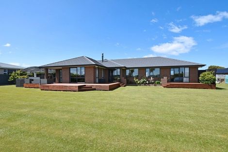 Photo of property in 18 Majestic Chance, Seaward Bush, Invercargill, 9812