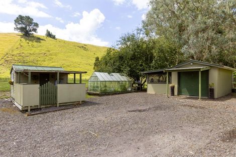 Photo of property in 312 Whangamata Road, Kinloch, Taupo, 3377