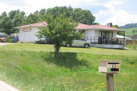 Photo of property in 11 Roslyn Street, Taumarunui, 3920