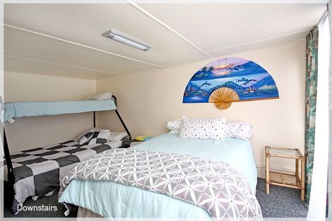 Photo of property in 11 Marine Parade South, Foxton Beach, Foxton, 4815