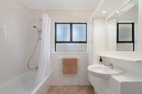 Photo of property in 3/6 Pencarrow Avenue, Mount Eden, Auckland, 1024