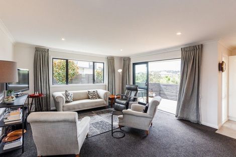 Photo of property in 35 Silkwood Place, Fitzherbert, Palmerston North, 4410