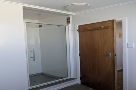 Photo of property in 21 Tarawera Road, Johnsonville, Wellington, 6037